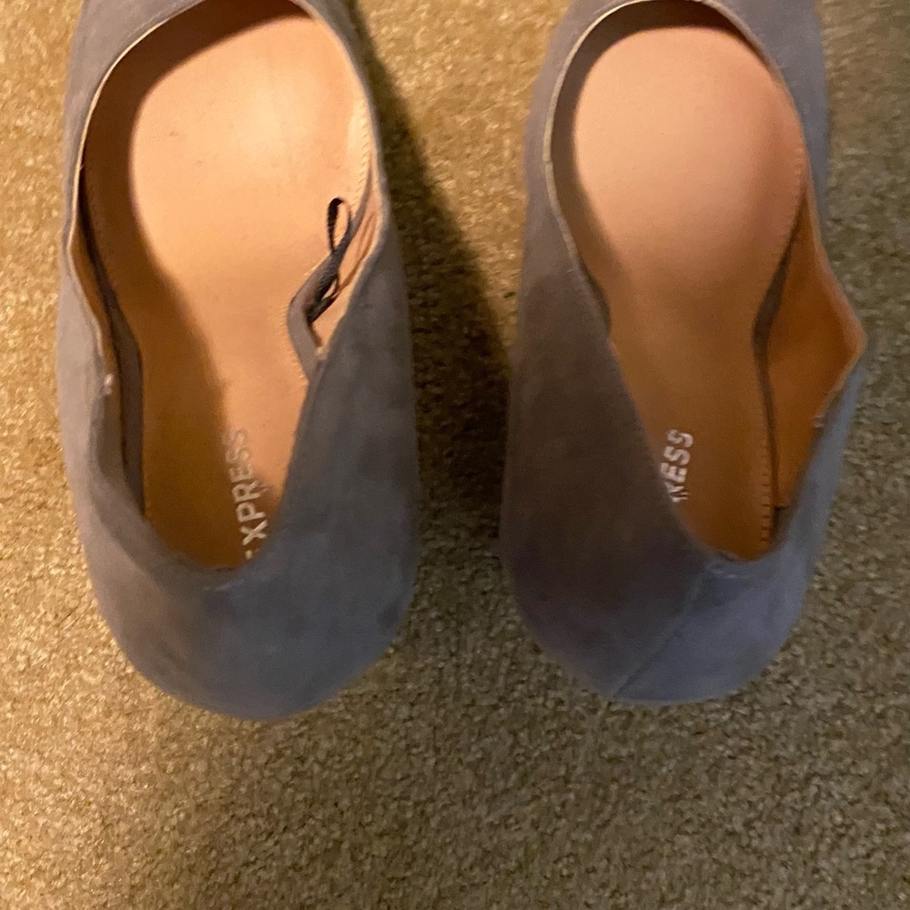 Express wedges never worn.